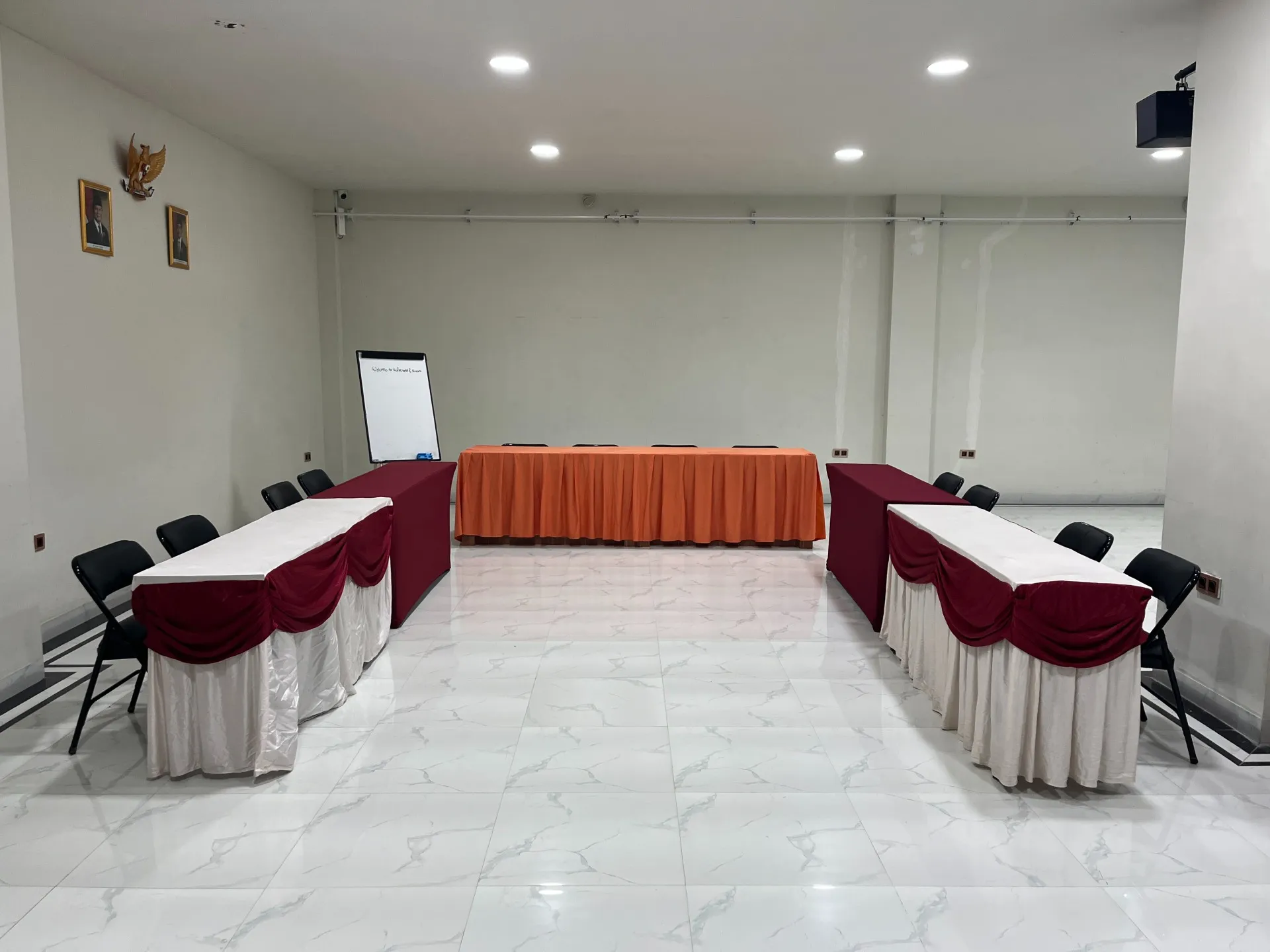 Meeting & Conference Room